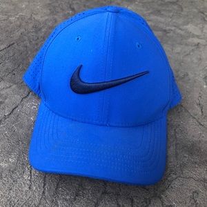 Nike Classic99 Dri-Fit Golf Hat